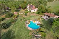 Propriété à vendre à Séniergues, Lot - 1 038 000 € - photo n°1