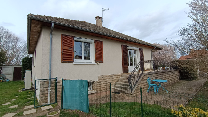 French property for sale in Évaux-les-Bains, Creuse - €189,000 - photo 3