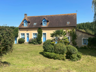 Maison à vendre à Tassé, Sarthe, Pays de la Loire, avec Leggett Immobilier