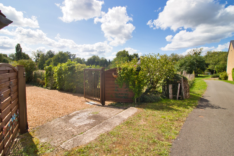 French property for sale in Aubigné-Racan, Sarthe - €99,000 - photo 13