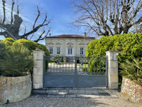 French property, houses and homes for sale in Saint-Germain-du-Puch Gironde Aquitaine