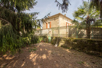 Maison à vendre à Angoulême, Charente - 243 800 € - photo 1