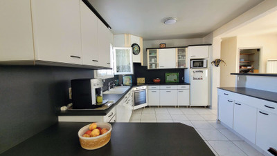 French property for sale in Villelongue-de-la-Salanque, Pyrénées-Orientales - €395,000 - photo 5