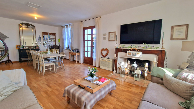 French property for sale in La Livinière, Hérault - €525,000 - photo 4