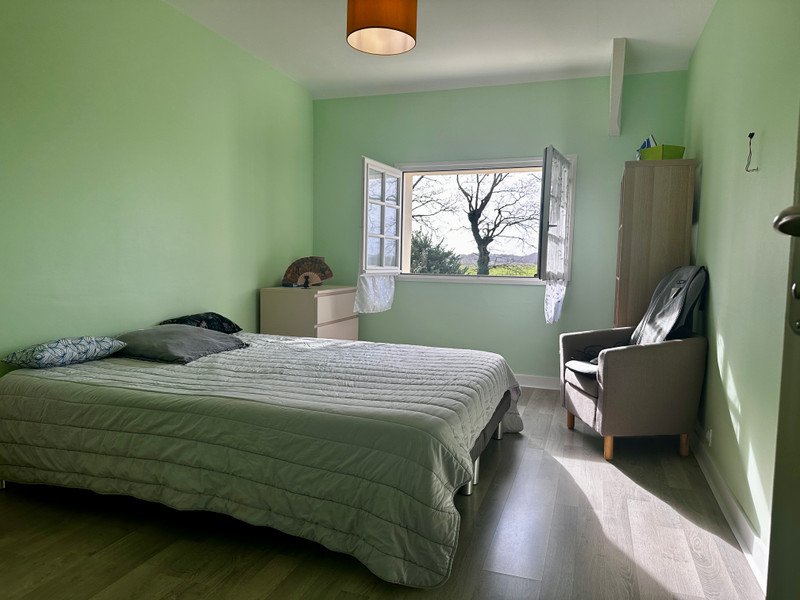 French property for sale in Guilliers, Morbihan - €195,810 - photo 6