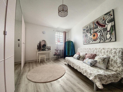 French property for sale in Pantin, Seine-Saint-Denis - €495,000 - photo 5