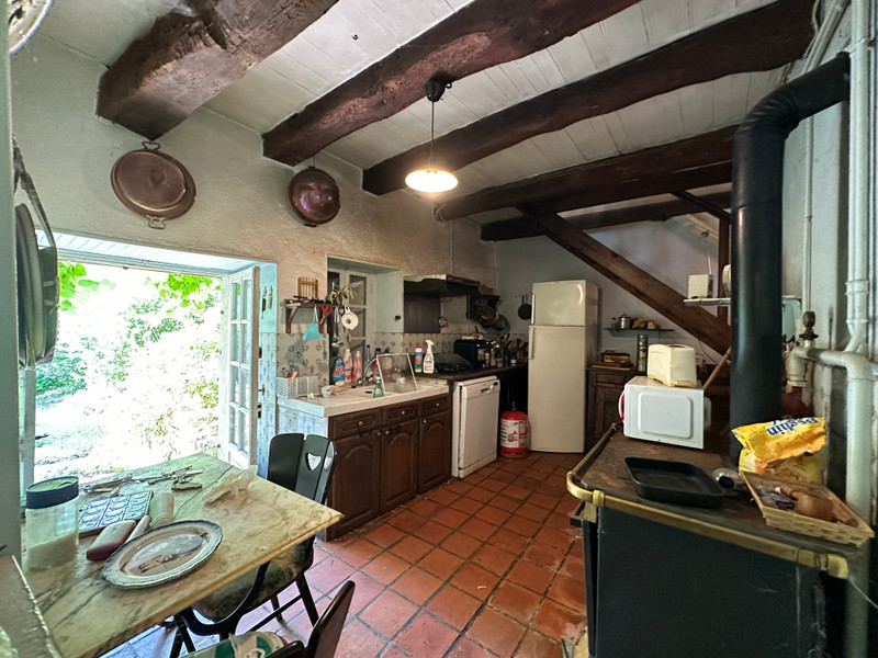 French property for sale in Anlhiac, Dordogne - €267,000 - photo 10
