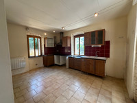 Maison à vendre à Saint-Germain-de-Montbron, Charente - 101.200 € - photo 3