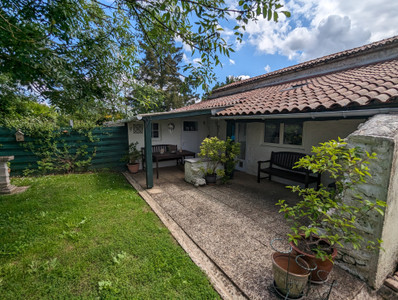 French property for sale in Cheffois, Vendée - €205,200 - photo 6