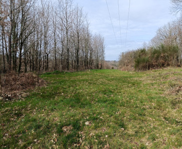 Terrain à vendre à Dournazac, Haute-Vienne, Limousin, avec Leggett Immobilier