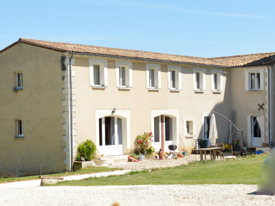 French property for sale in Charras, Charente - €77,777 - photo 2