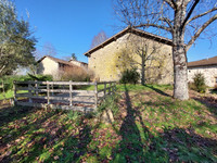 Maison à vendre à Roussines, Charente - 130 800 € - photo 9