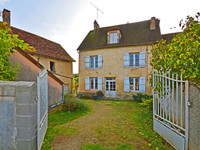 Maison à vendre à Cherveix-Cubas, Dordogne - 88.000 € - photo 1