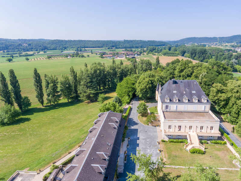 French property for sale in Montignac, Dordogne - €3,150,000 - photo 9