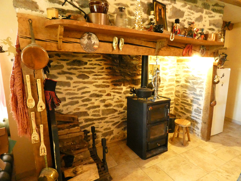 French property for sale in Chalvignac, Cantal - €424,000 - photo 14