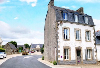 Maison à vendre à Scrignac, Finistère, Bretagne, avec Leggett Immobilier