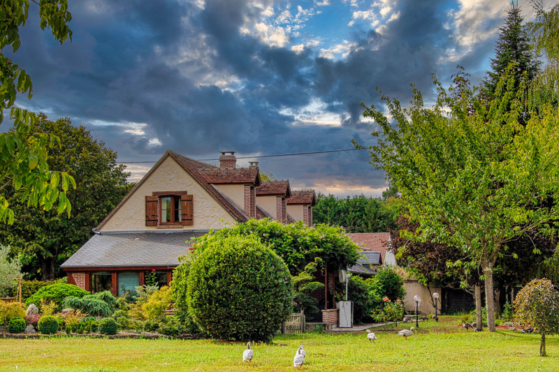 French property for sale in Mur-de-Sologne, Loir-et-Cher - €759,000 - photo 4