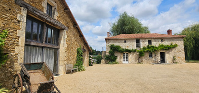 Maison à vendre à Moutiers-sur-le-Lay, Vendée, Pays de la Loire, avec Leggett Immobilier