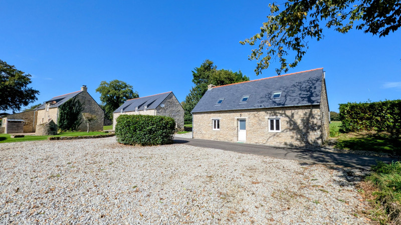 French property for sale in Plouray, Morbihan - €795,000 - photo 5