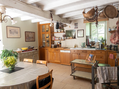 French property for sale in Sainte-Souline, Charente - €347,000 - photo 2