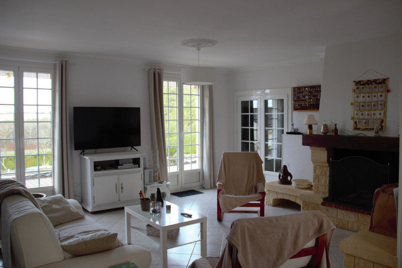 French property for sale in Cornille, Dordogne - &#8364;315,000 - photo 4