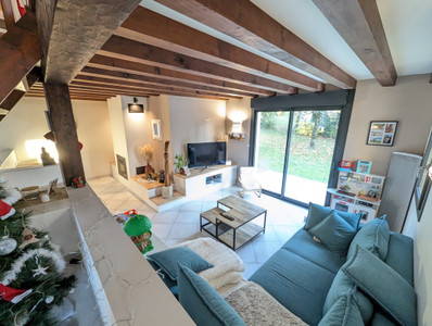 Maison à vendre à La Couronne, Charente, Poitou-Charentes, avec Leggett Immobilier