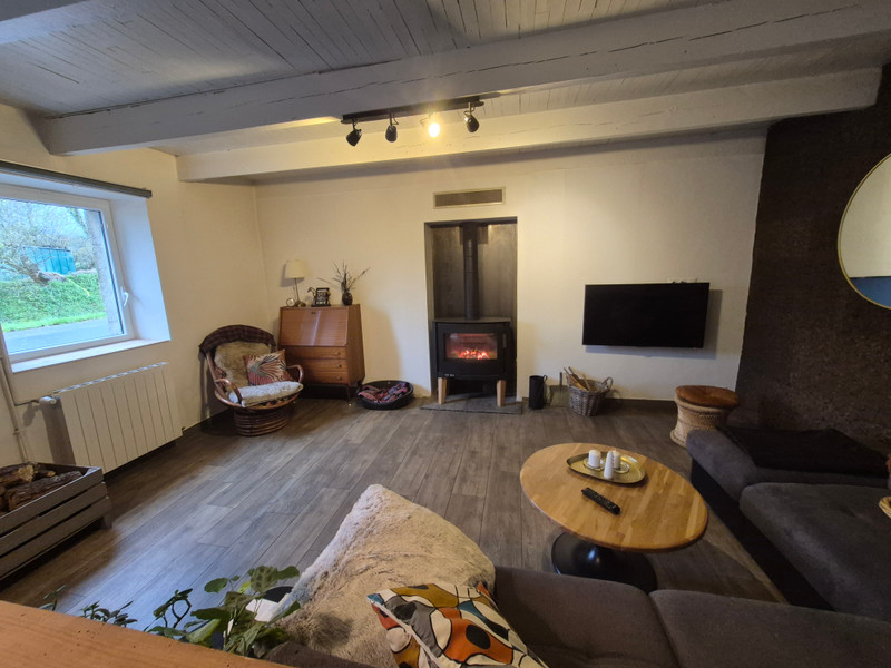 French property for sale in Paule, Côtes-d'Armor - €224,700 - photo 4