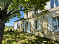 Maison à vendre à Saint-Émilion, Gironde - 735.000 € - photo 1