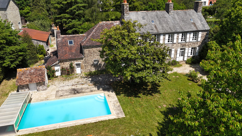 Maison à vendre à Tessé-Froulay, Orne - 478.750 € - photo 1