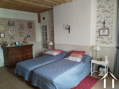 French property for sale in Vézelay, Yonne - €349,500 - photo 6