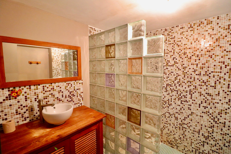 French property for sale in Montbron, Charente - €99,000 - photo 10