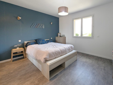 French property for sale in Labruguière, Tarn - €370,000 - photo 3