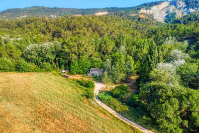 house for sale in Vaucluse