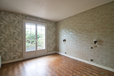French property for sale in La Flèche, Sarthe - €241,500 - photo 5