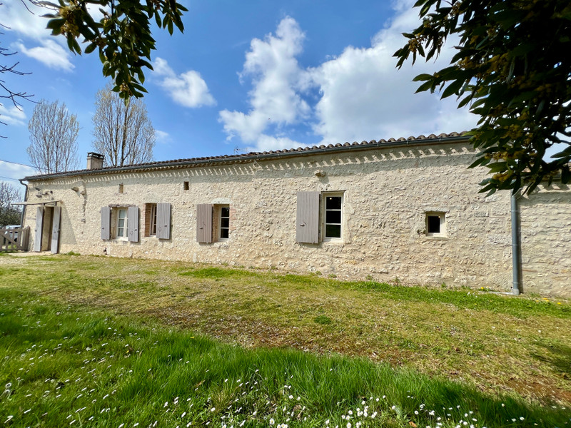 Maison à vendre à Loubès-Bernac, Lot-et-Garonne - 251.450 € - photo 1