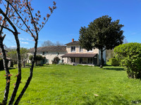 French property, houses and homes for sale in Paizay-le-Tort Deux-Sèvres Poitou_Charentes