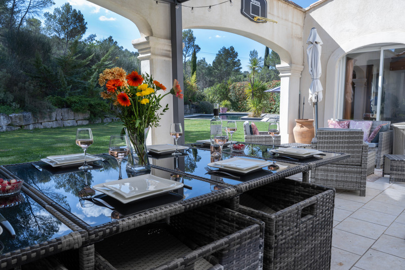 French property for sale in Fuveau, Bouches-du-Rhône - €1,275,000 - photo 8
