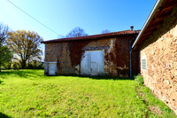Propriété à vendre à Écuras, Charente - 62 600 € - photo n°9
