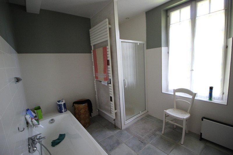 French property for sale in Eyraud-Crempse-Maurens, Dordogne - €340,000 - photo 6