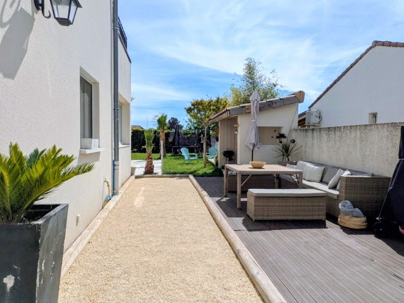 French property for sale in Portes-lès-Valence, Drôme - €469,000 - photo 7