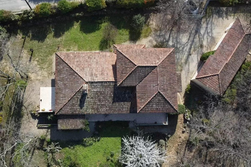 French property for sale in Saint-Paul-en-Forêt, Var - €795,000 - photo 2