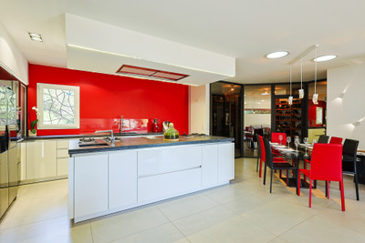 French property for sale in Les Arcs, Var - €969,000 - photo 4