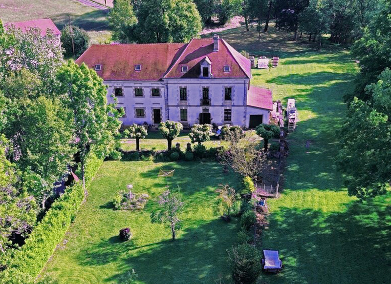 Maison à vendre à Saint-Médard-d'Excideuil, Dordogne - 651.000 € - photo 1