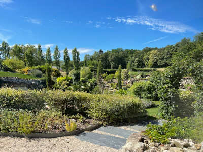 French property for sale in Lerné, Indre-et-Loire - €465,000 - photo 1