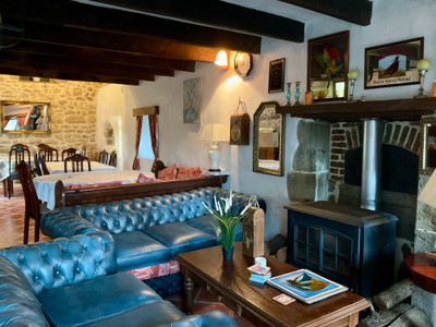 French property for sale in Saint-Pardoux-les-Cards, Creuse - €145,998 - photo 1