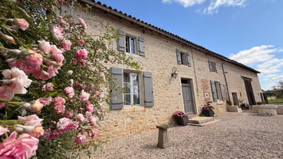 house for sale in Charente
