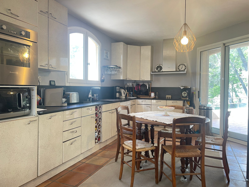 French property for sale in Pierrevert, Alpes-de-Haute-Provence - €515,000 - photo 5