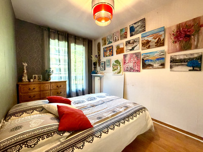 French property for sale in Livry-Gargan, Seine-Saint-Denis - €225,000 - photo 3