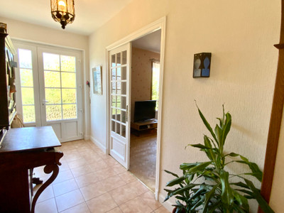 French property for sale in Montignac, Dordogne - €298,920 - photo 4