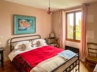 Maison à vendre à Pleuville, Charente - 199.950 € - photo 9